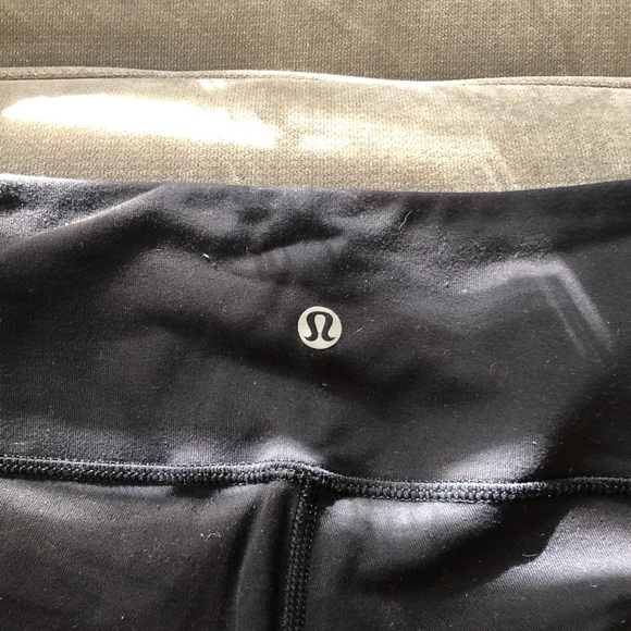 Lulu lemon leggings - Picture 3 of 5